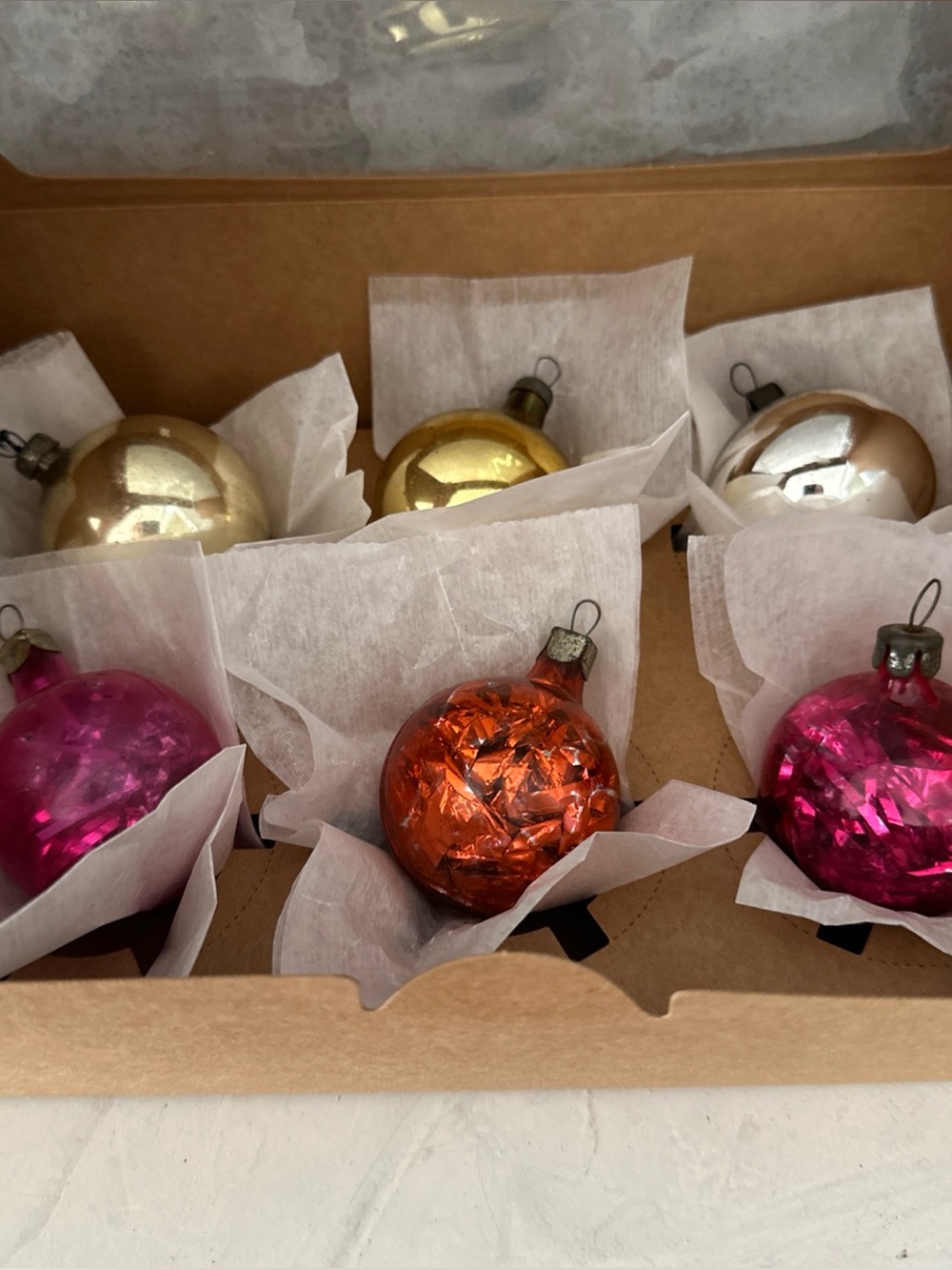 BOX OF 6 VINTAGE  SOVIRT ORNAMENTS TINSEL BALLS UNSILVERED